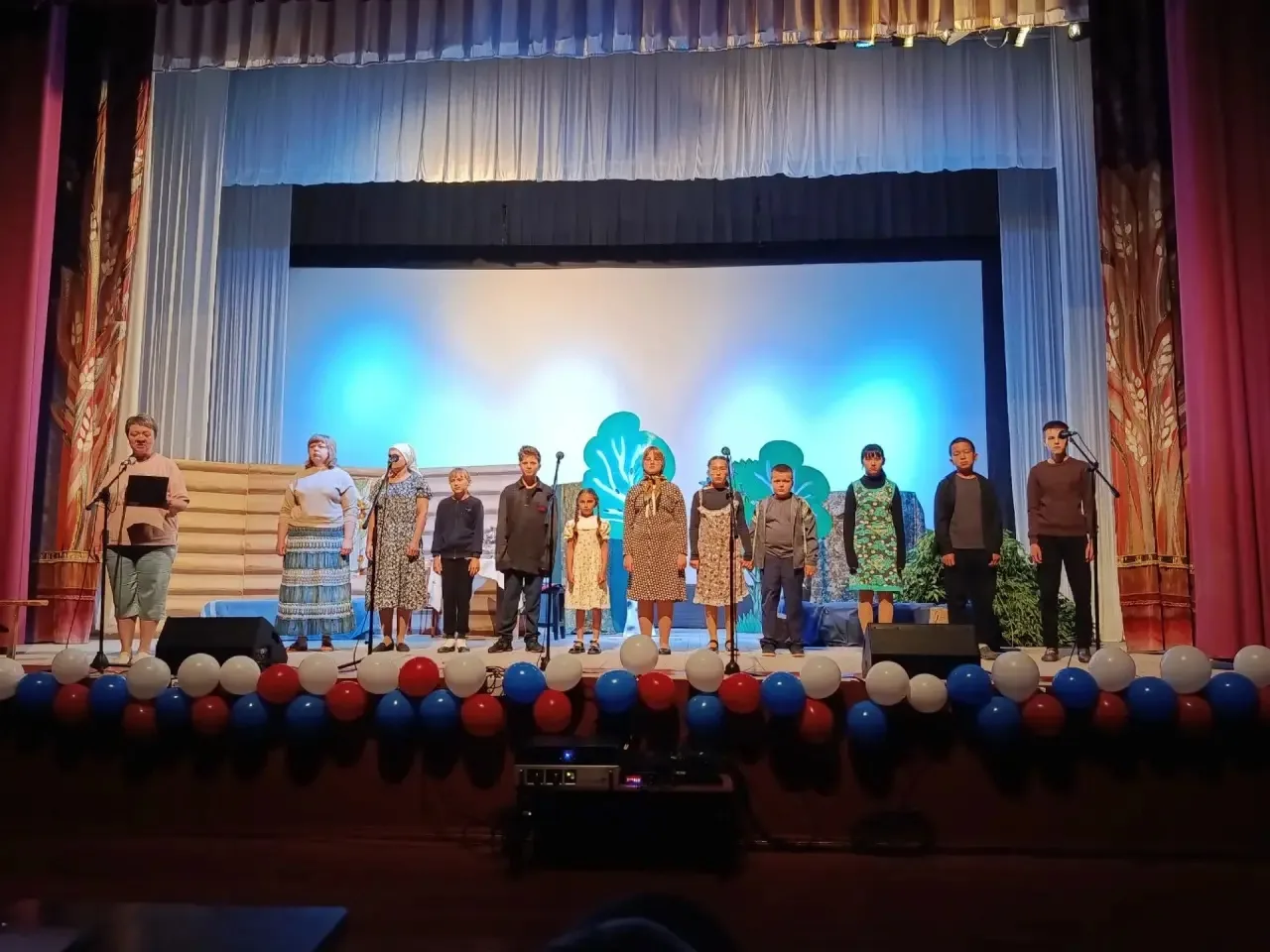 🎭 День памяти, творчества и театральных эмоций: 11-й день в ЛДП «Романтика»! 🎭 
 
Одиннадцатый ден