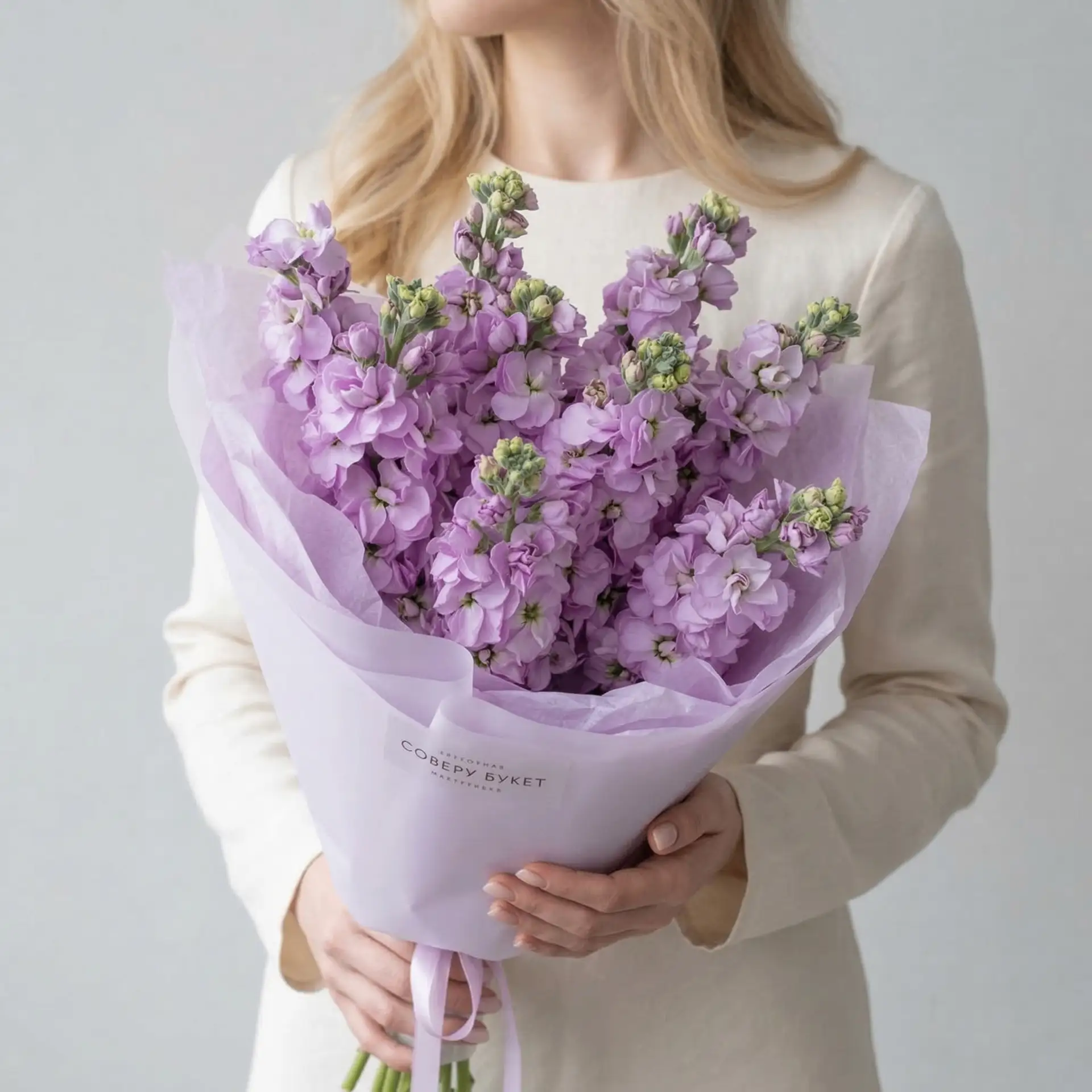 Весна уже здесь💜 Нежная, ароматная маттиола в наличии!
Написать менеджеру 

👩‍💻Выбрать букет и сд