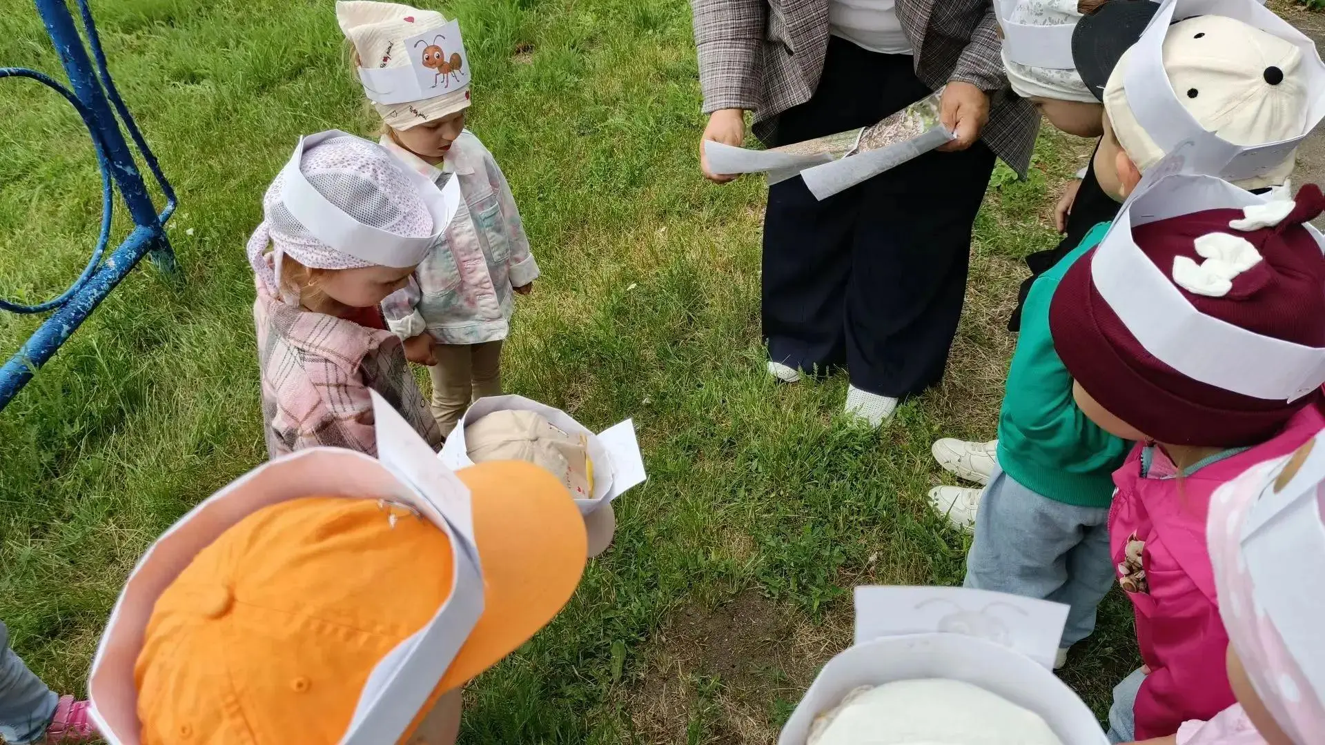 Сегодня во второй младшей группе №1 прошёл невероятно увлекательный тематический день, посвящённый м