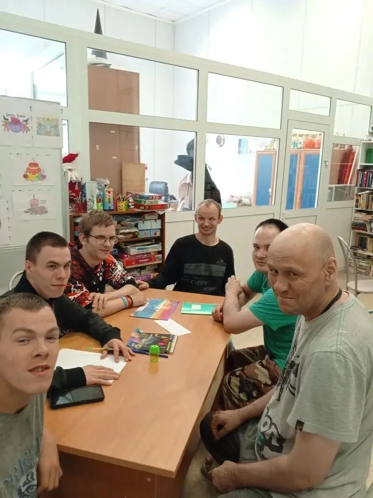 В Доме социального обслуживания состоялось увлекательное мероприятие, посвященное миру техники. Для 