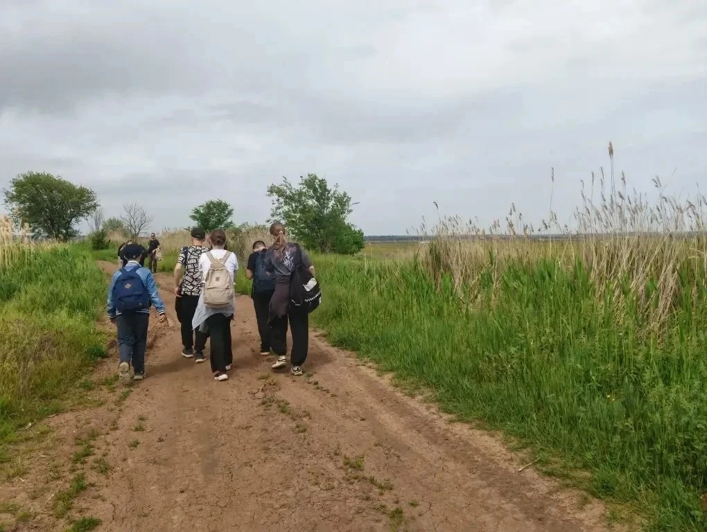 🏕️ Даже в походе "Монолит 4" на страже! 🏕️

Наш отряд "Монолит 4" не теряет ни минуты в подготовке