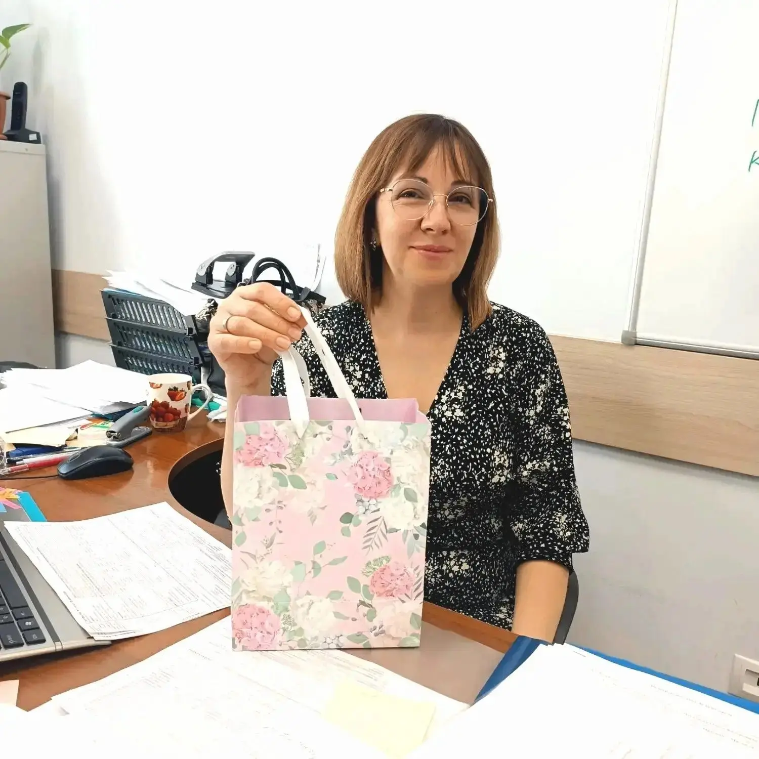🎉🎉🎉Поздравляем Наталью Валерьевну - нашего бухгалтера, с ПОБЕДОЙ в конкурсе на самую оригинальную
