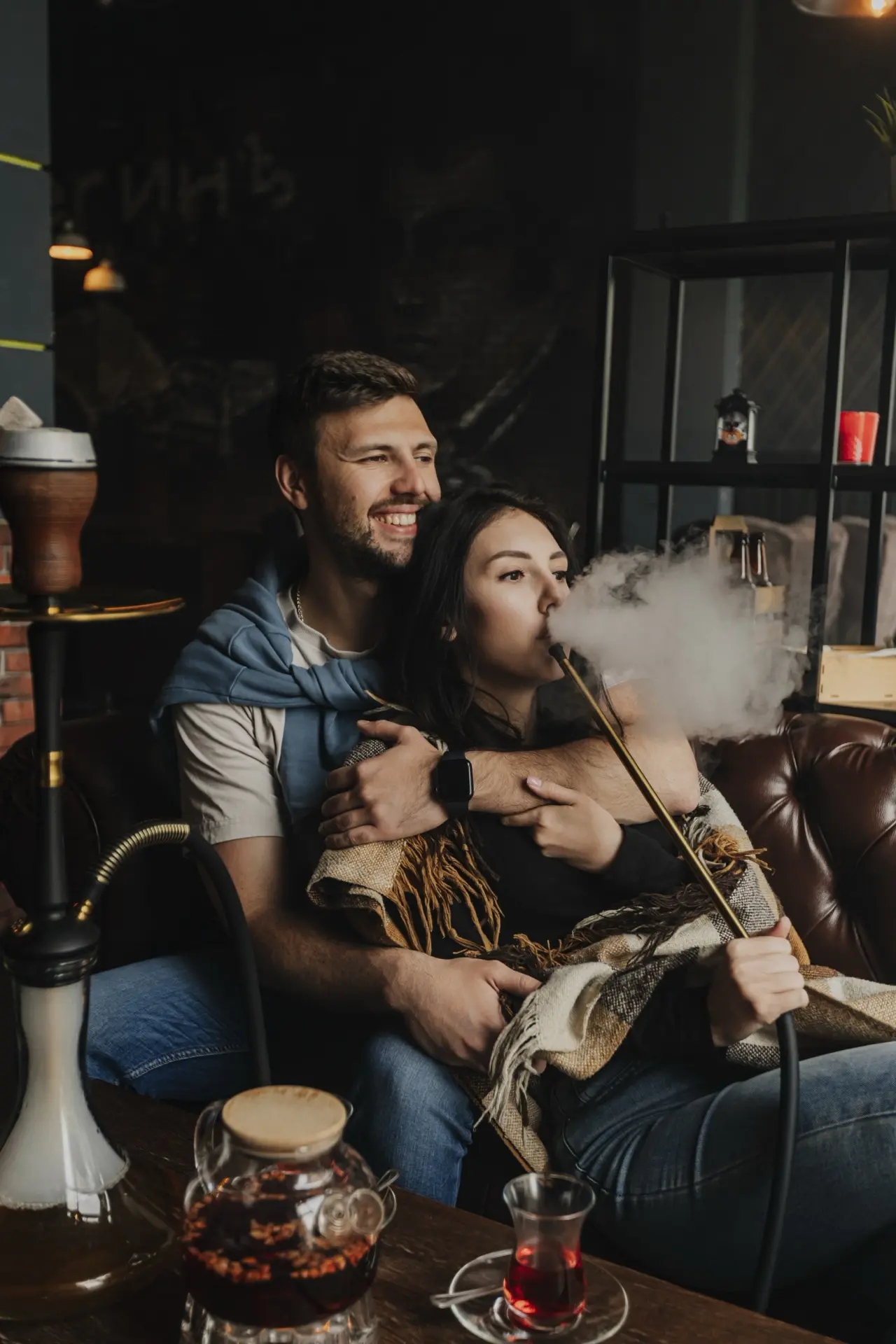 Кальян становится вдвойне уютнее, когда рядом любимый человек ❤️‍🔥

В Onegin Hookah Place мы любим 