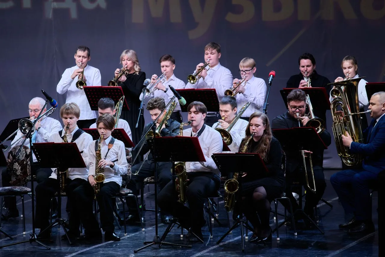 С ДНЕМ ДЖАЗА, ДРУЗЬЯ! 
30 апреля - Международный день джаза 🎺🎷🥁 Традиционно в  ДМШ духовых и удар