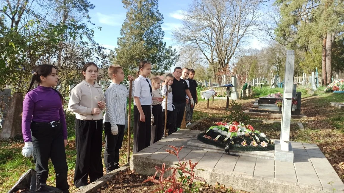 День Неизвестного Солдата — памятная дата в России, отмечаемая ежегодно 3 декабря. Цель — увековечит