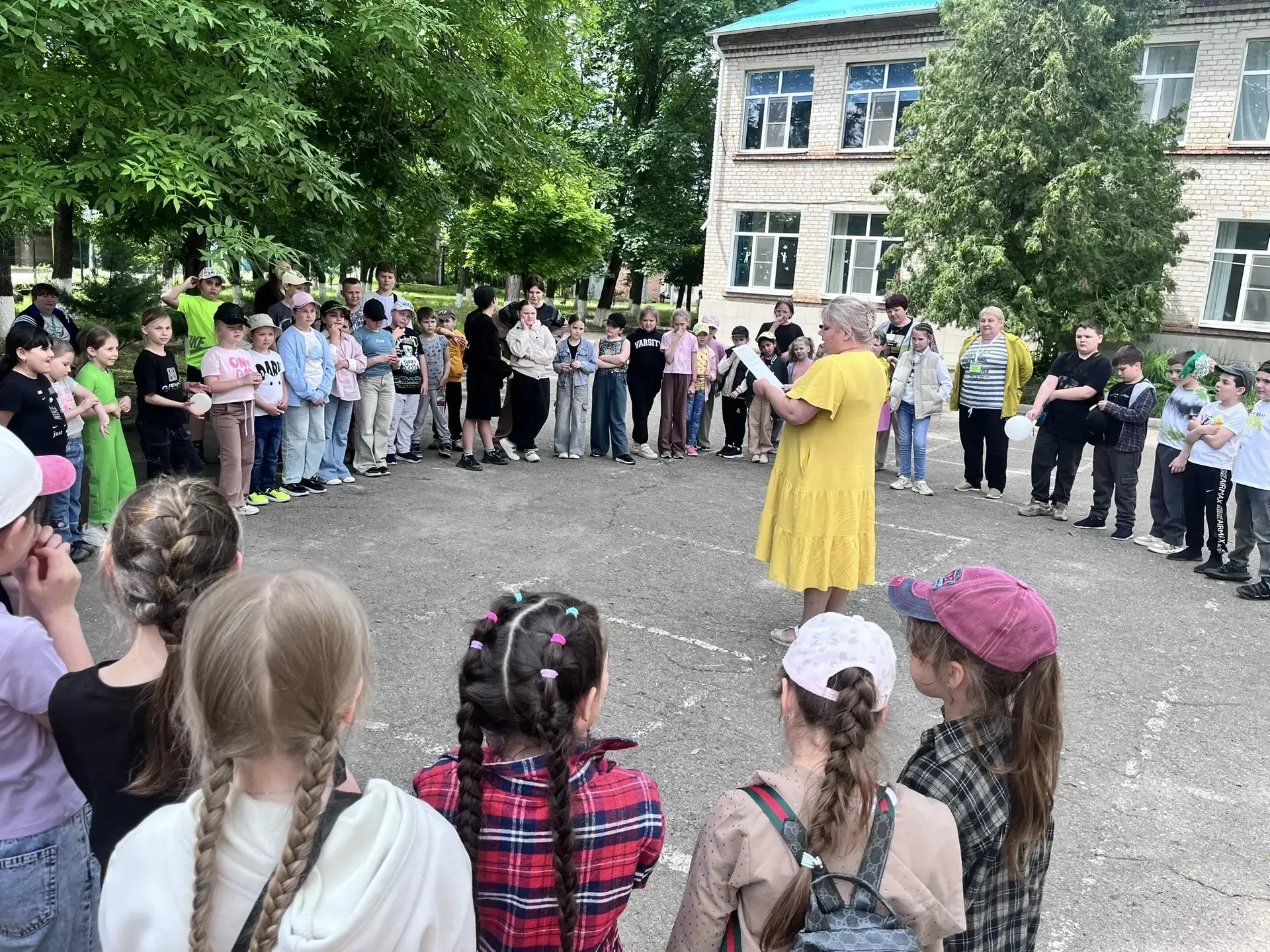 Открытие лагерной смены "Радуга": Начало яркого лета!

Сегодня, 1 июня, состоялась церемония открыти