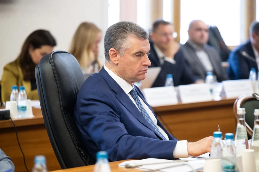 ЛДПР попросила Минпросвещения раскрыть данные по фактическим зарплатам педагогов

Председатель ЛДПР 