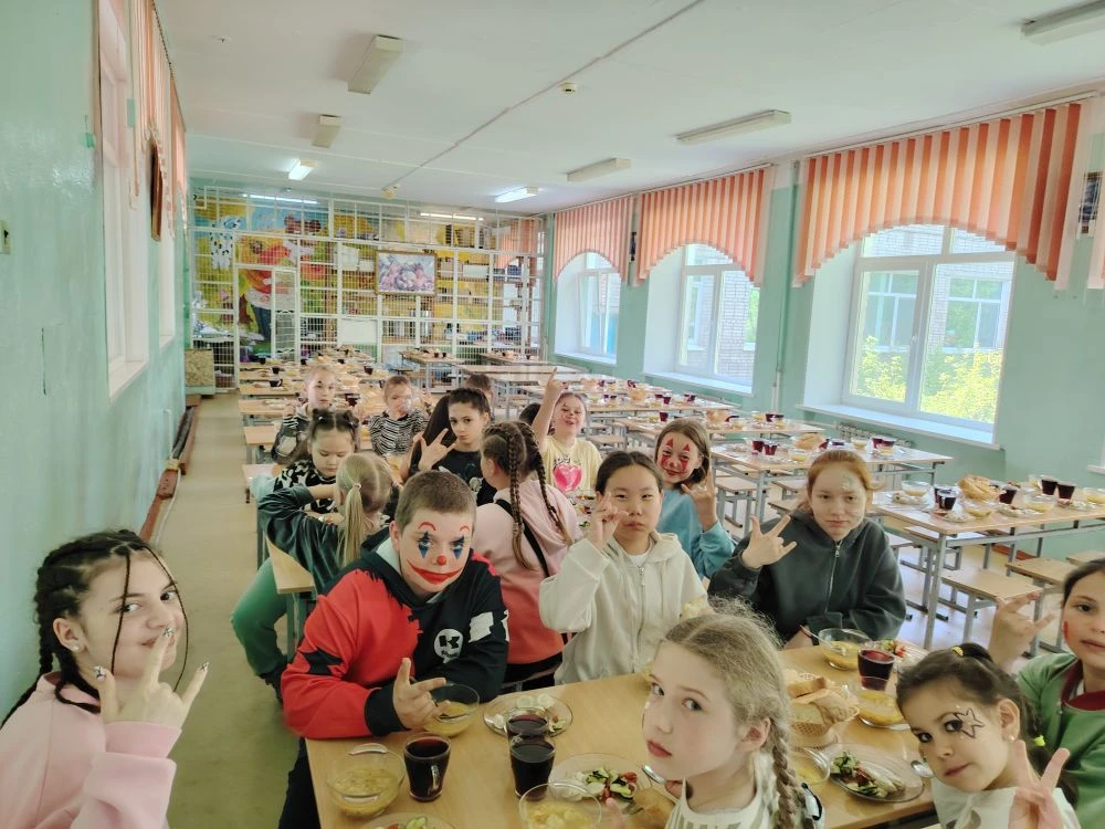 🎶 С 1 июня в музыкальной школе стартовала творческая площадка «Единство народов»!

20 дней насыщенн