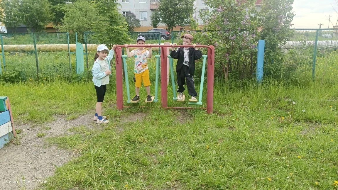 Первые летние прогулки — маленькое счастье каждый день! ☀️

С приходом тепла наши прогулки стали нас