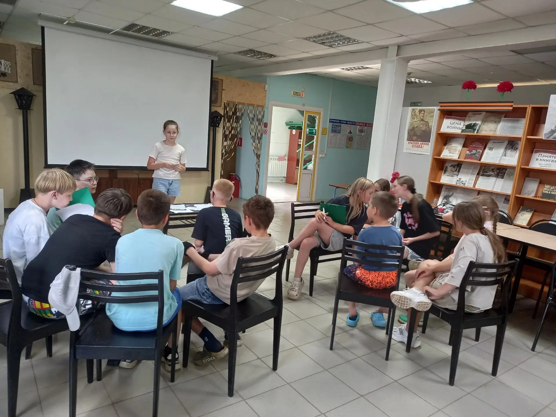 И даже в знойный летний день в лагере есть место играм. " День веселых игр"  прошел в минувшую среду