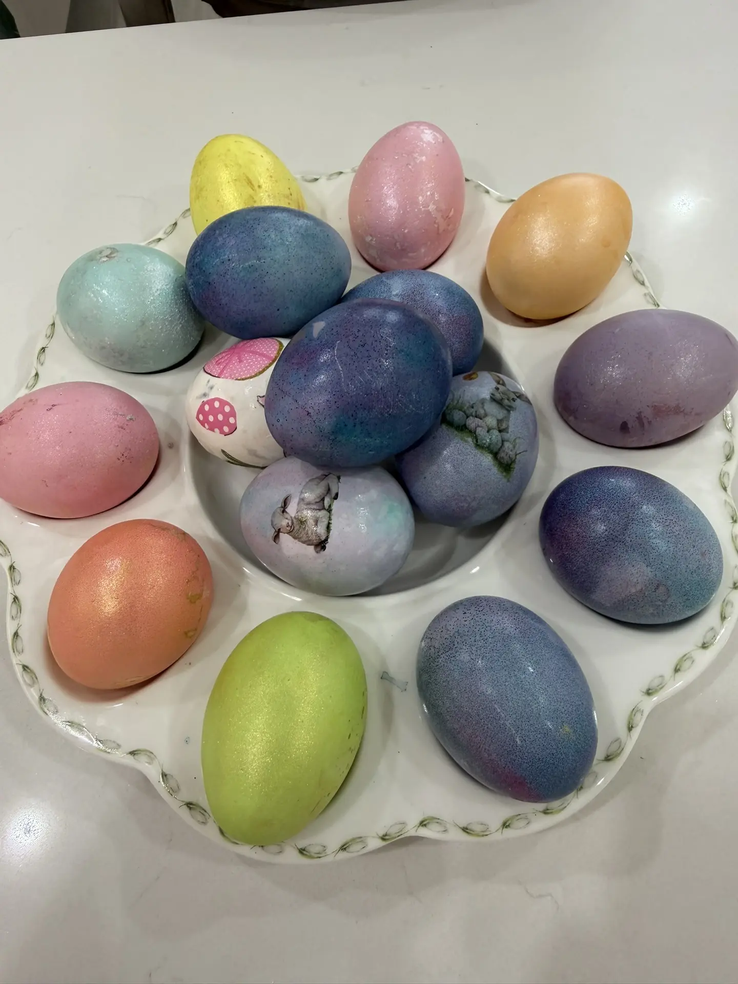 Вот такие яички покрасили с Никой 🥰