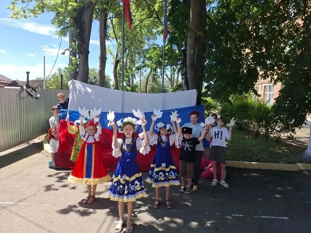 ✨‼️ Накануне празднования Дня России🇷🇺  в школе-интернате №3 г. Армавира прошло тематическое мероп
