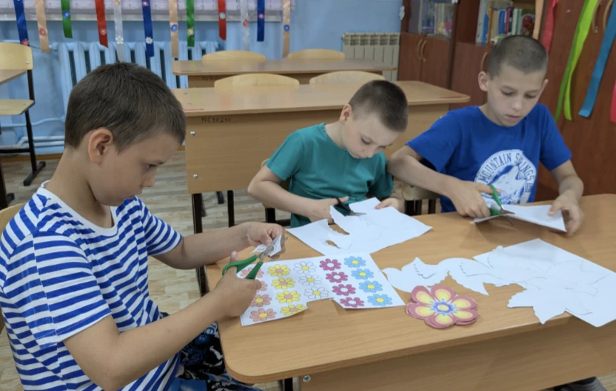 ГБУСОН РО "СП Зимовниковского района" присоединяется к патриотической акции "Окна России"

#Гбусонро