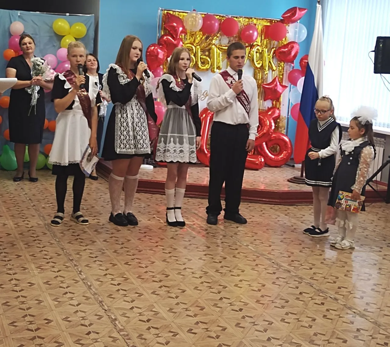 👫Дорогие ребята и уважаемые взрослые!👬

👫От всей души поздравляем вас с Международным днем защиты