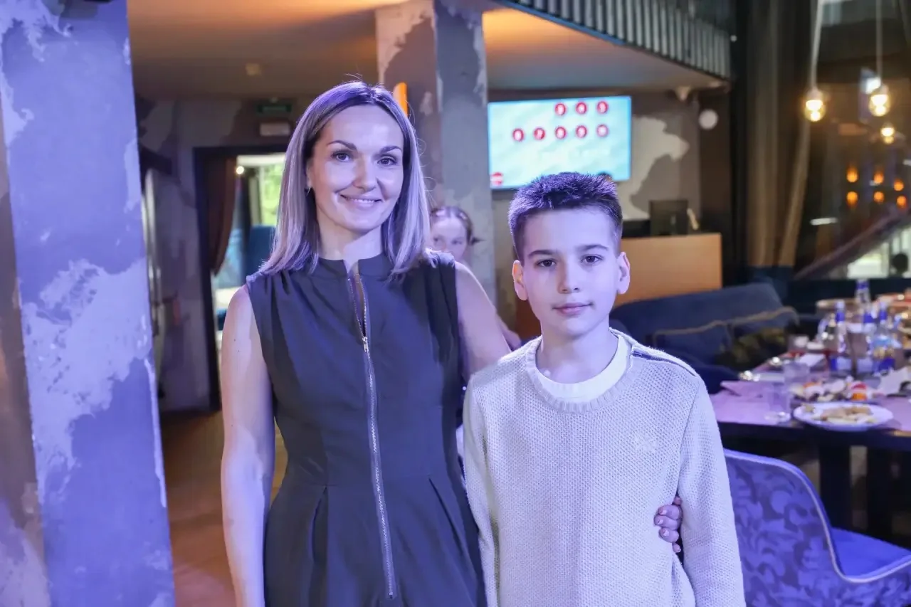 Начальная школа на отлично🌟

Это никогда не было целью, просто так получилось. Гордость, конечно, п