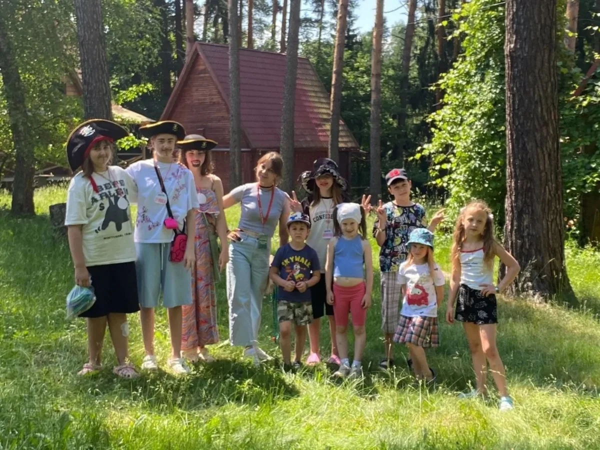 🫶 Друзья!

🤗 Ловим свежий фото и видеоотчет из загородного отеля «Ателика Улиткино» 3*** (Подмос
