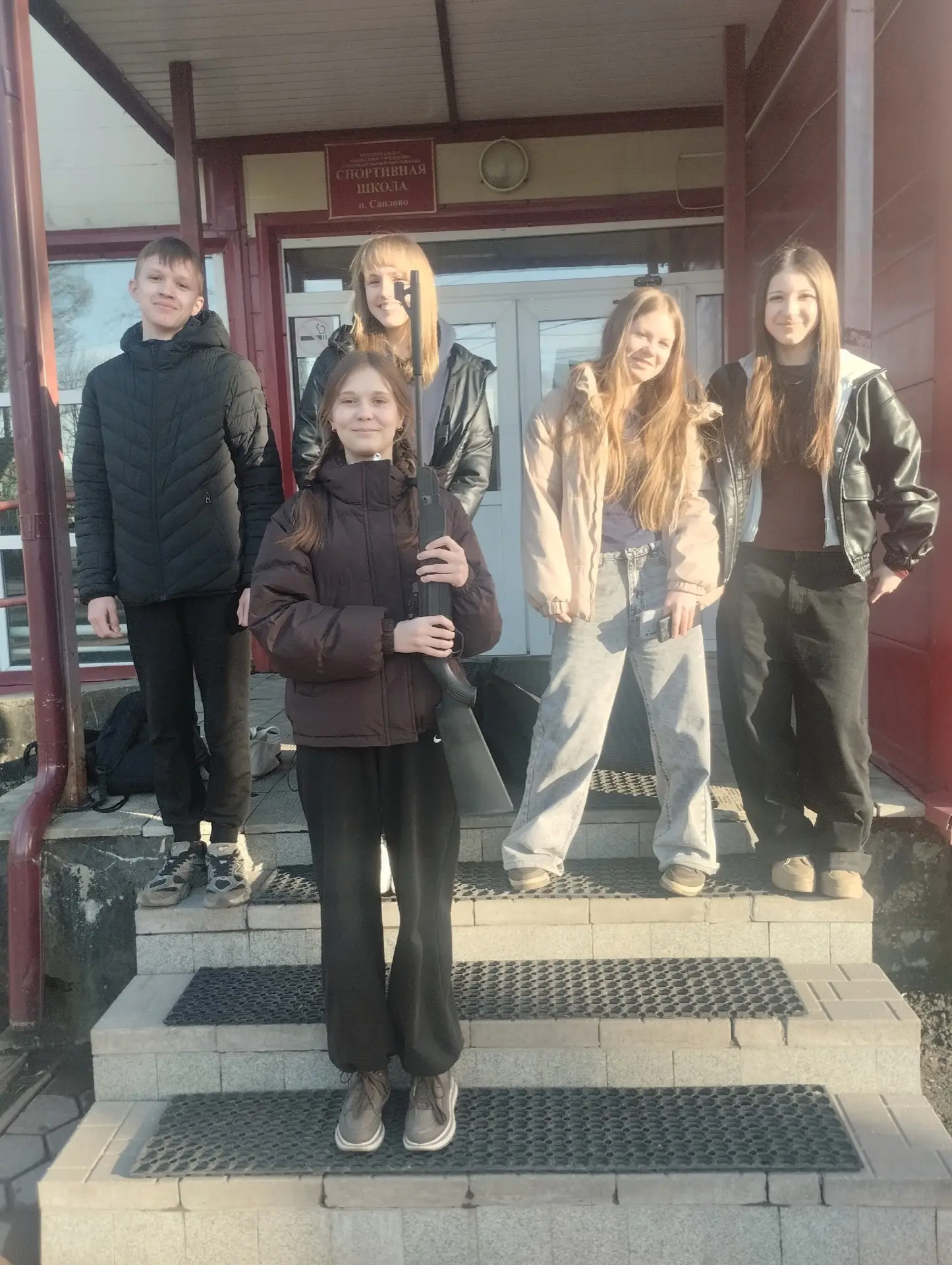 Сегодня учащиеся Спортивной школы выезжали в Тверь на областное соревнование по пулевой стрельбе. Ре