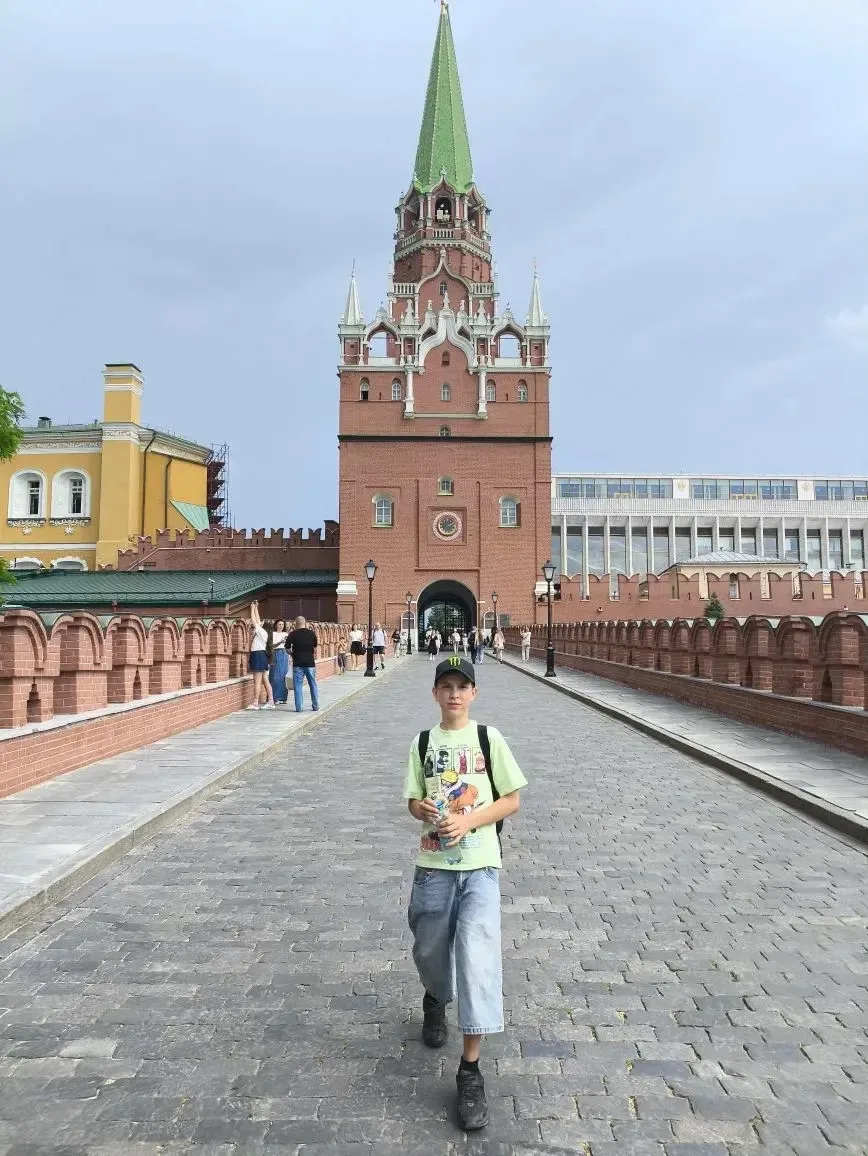 Последние фоточки из столицы)
Парни уже дома 🏡 

Все дни можно почитать здесь https://dzen.ru/a/aip