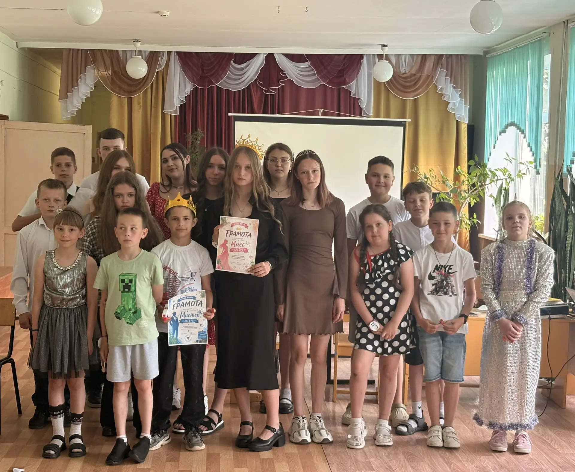 ✨ «Мисс и Мистер лагеря» — это популярный творческий конкурс, в ходе которого участники соревновалис