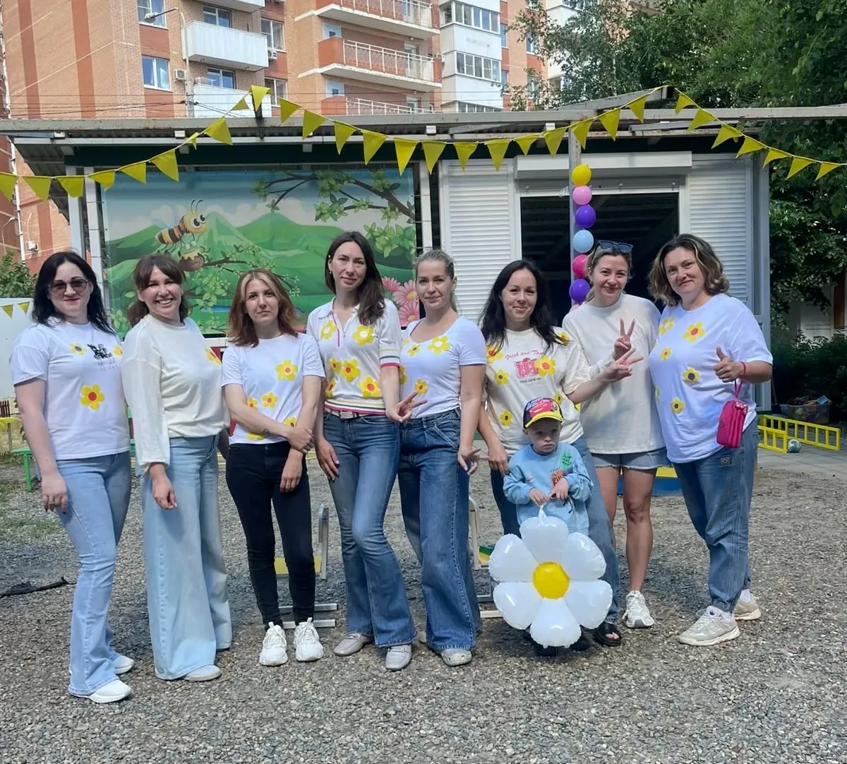 Лето у «Зайчат» началось с волшебства и новых открытий! ☀🐰
В группе "Зайчата-1" прошла не обычная п