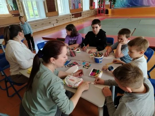 В центре внешкольной работы прошло мероприятие в рамках Международного дня семьи.
Сотрудники РЦКД и 