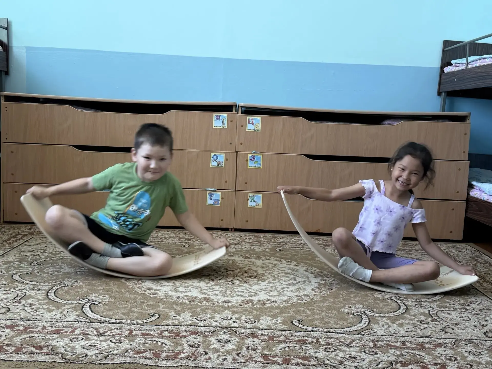 Занятия физкультурой в ДОУ имеют большое значение для развития детей. Именно в дошкольном возрасте з