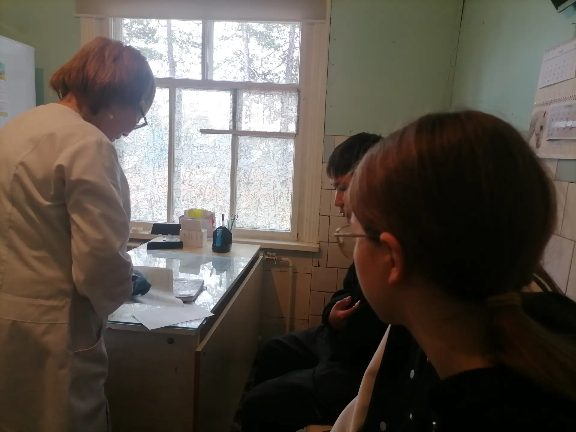 В рамках краткосрочной программы «Врач-исследователь» ребята познакомились со специализацией медицин