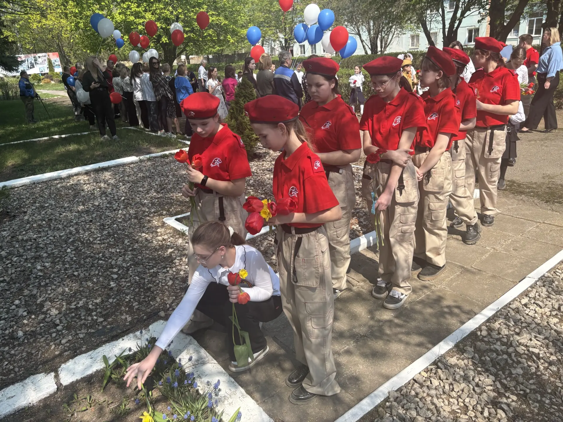 🕊 Митинг Победы у памятника Великой Отечественной войны на Огнеупорном заводе 🕊

Сегодня на террит