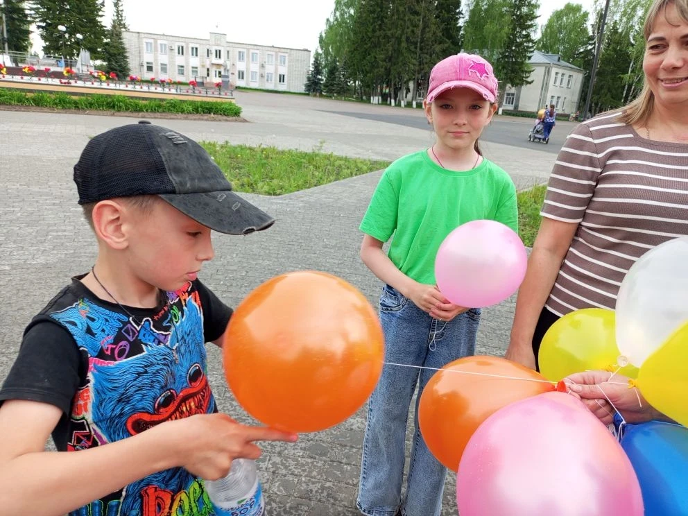 С праздником, дорогие дети!

🌟 Сегодня, 1 июня, весь мир отмечает Международный день защиты детей! 