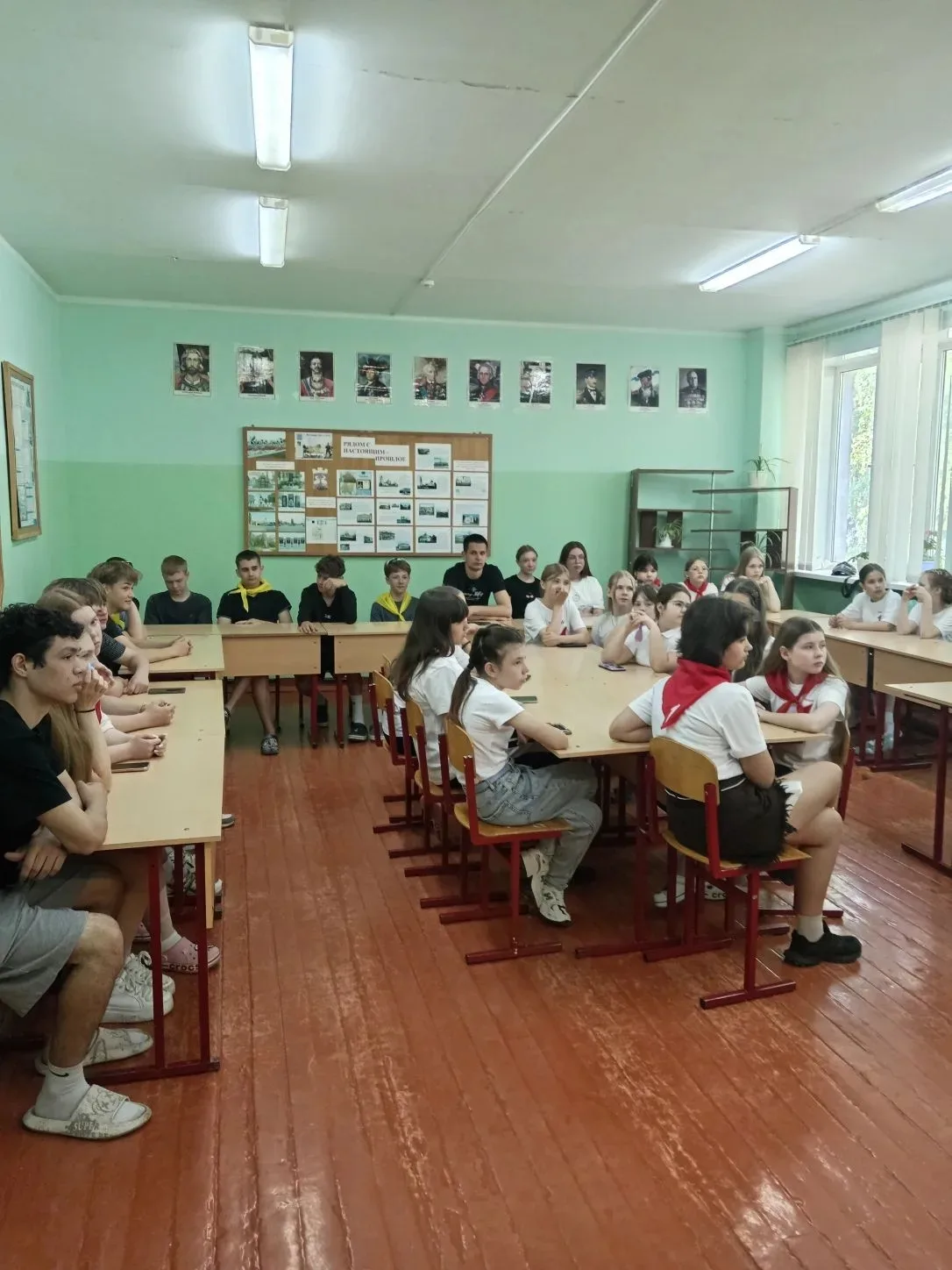Скажи наркотикам - нет! Сделай правильный выбор

В целях профилактики наркомании, правового просвеще