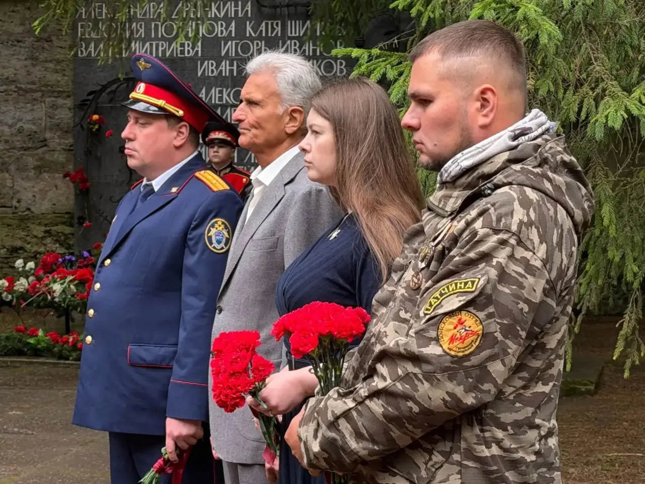 🕯️ Ещё 51 человек обрёл покой в Гатчинской «Сильвии» 

Вместе с Комитетом по молодёжной политике Ле
