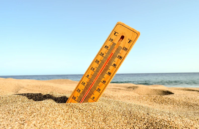 Сегодня в Самаре будет жарко — до +35 °C

Вода в Волге уже достигла +22,8 °C.

Тем, кто отправится н