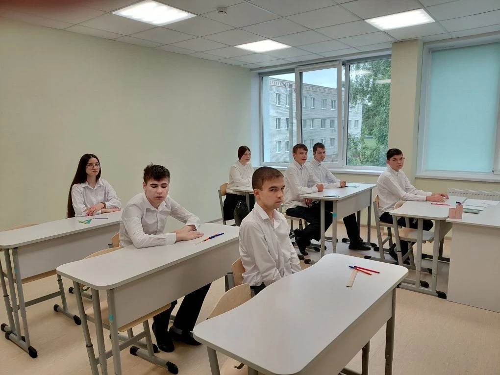 ❗️💥Вчера в Саланчикской школе-интернате  прошли выпускные экзамены по математике и основам социальн