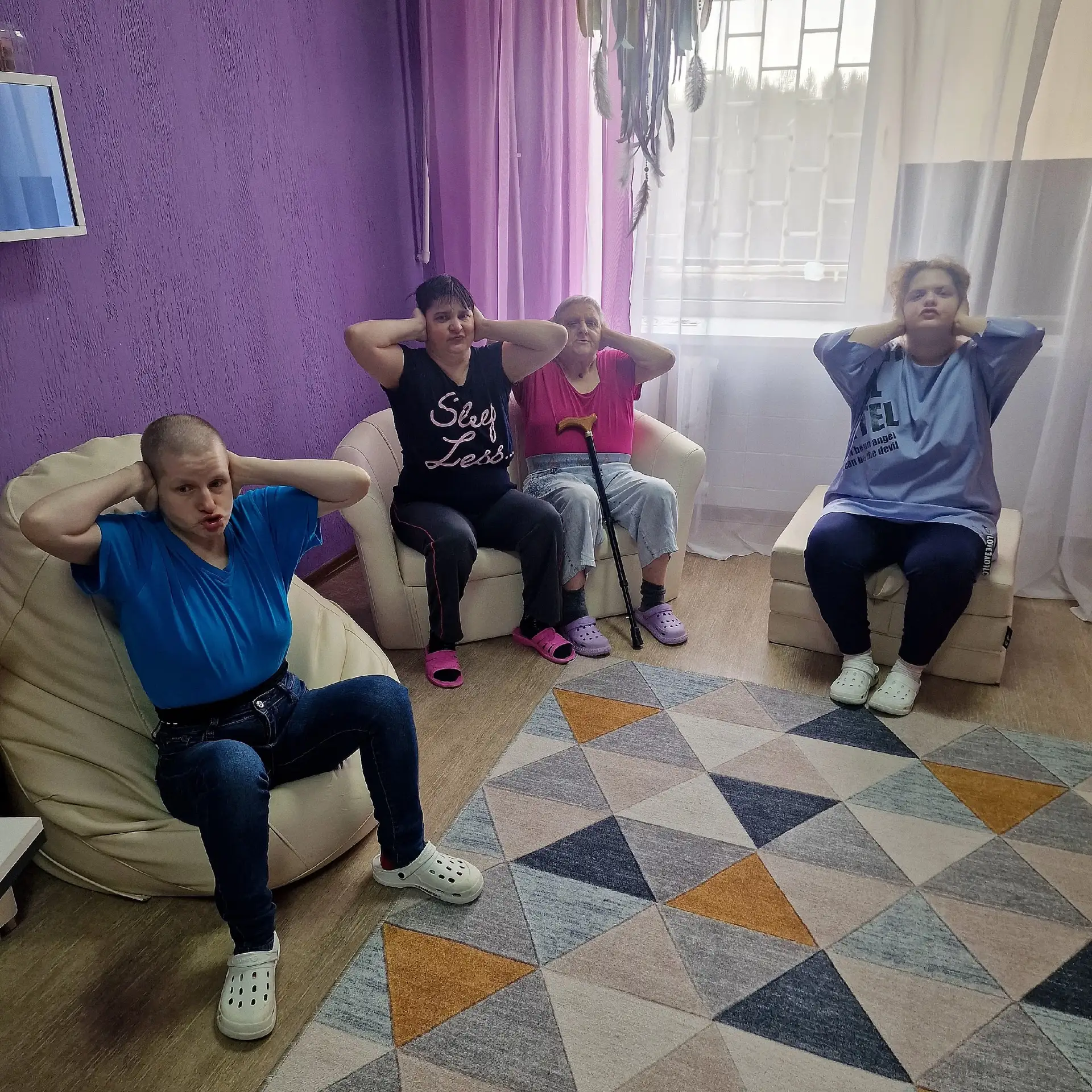 🌬Дыхание - путь к гармонии😌
 
В рамках психологической работы с проживающими мы практикуем дыхател