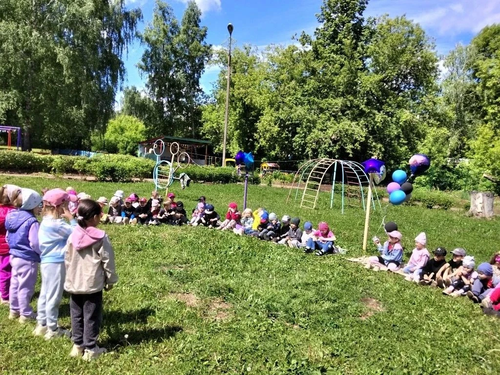 «День защиты детей»/«Балаларны яклау көне»
Радостно, звонко, тепло и красочно прошёл главный праздни