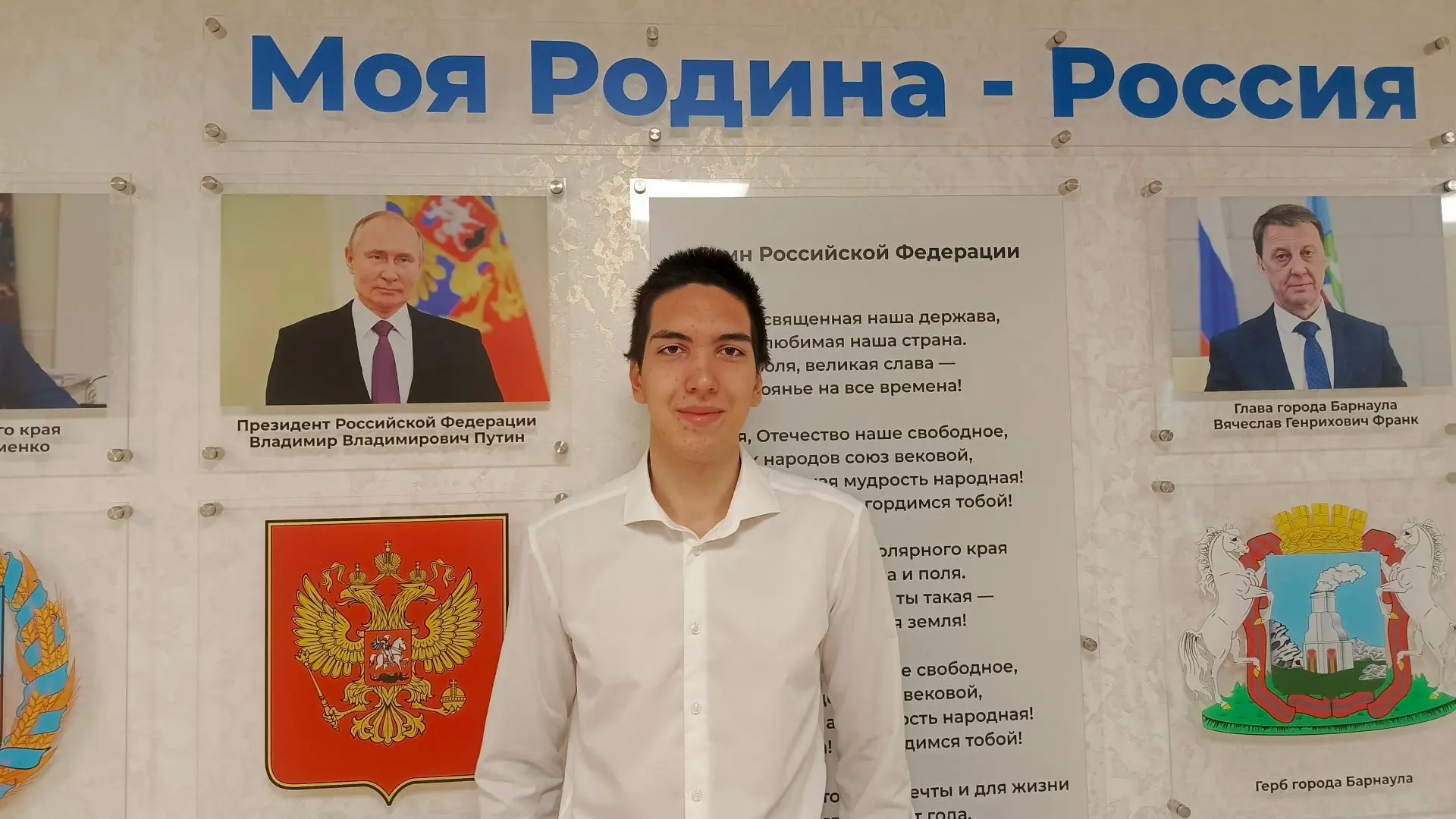 🎓 Делимся успехами наших учащихся!

С огромной гордостью сообщаем о блестящем результате нашего вып