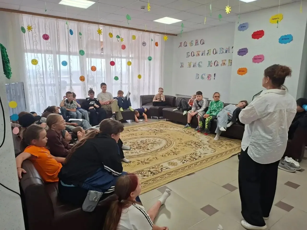 Всероссийская неделя правовой помощи: беседа с детьми в Тарко-Сале.
 
06 июля 2026 года в рамках Все