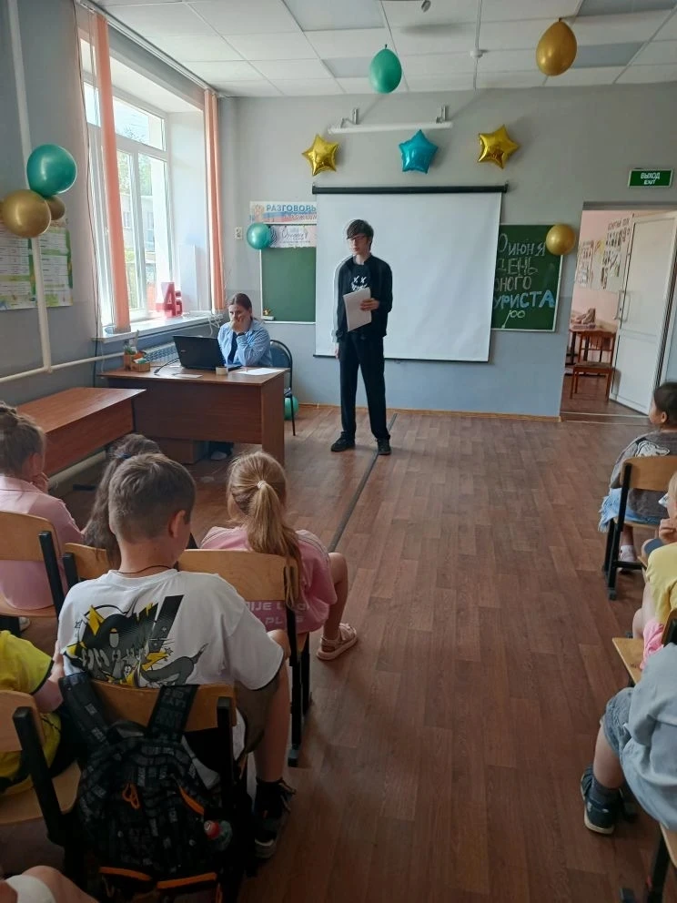 День туриста в «Жемчужинке России»: походный дух и полезные навыки

В детском лагере «Жемчужинка Рос