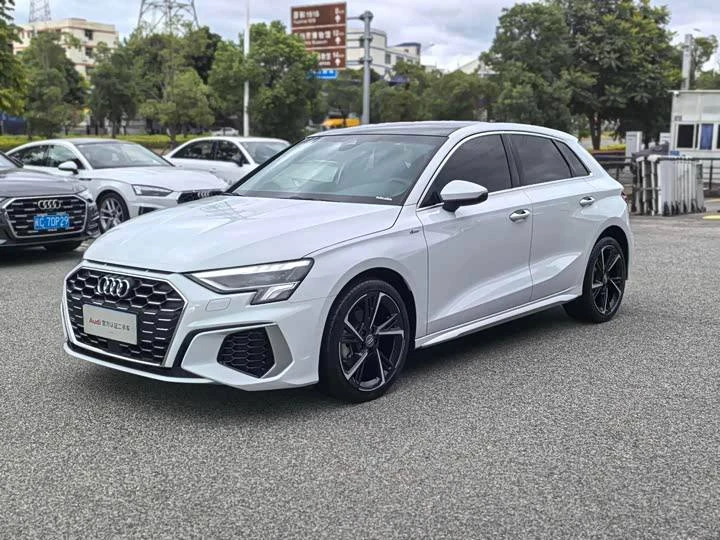 🚗 Audi A3 Sportback 35 TFSI fashion Sporty

💵 Цена "под ключ" в Уфе:  2 620 000 Р
(Включает: доста
