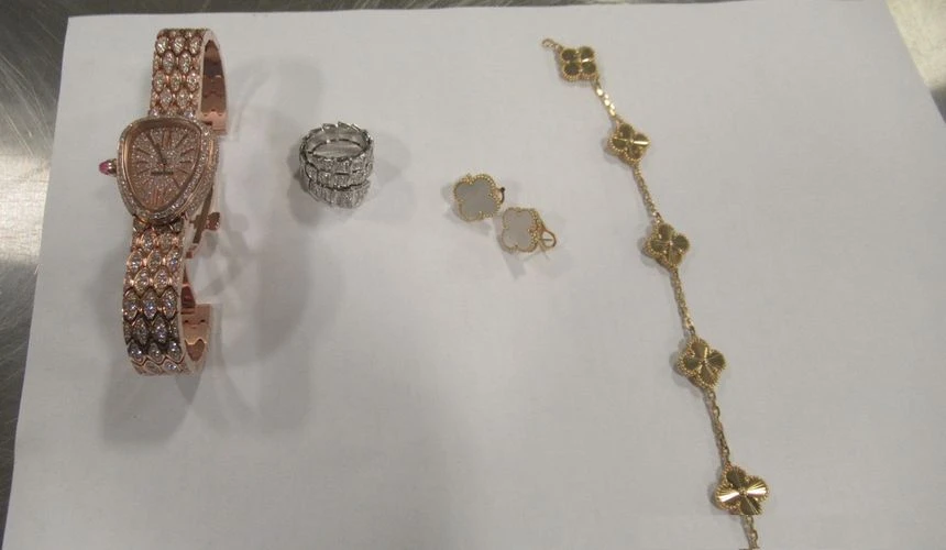 💎 Зелёный коридор не спас. В кармане нашлось на уголовное дело

В Пулково таможенники остановили ро