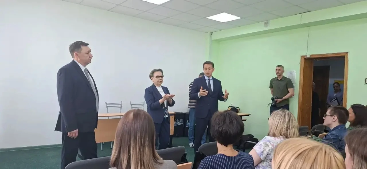 16 июня состоялась встреча сотрудников  и студентов ТИ (ф) СВФУ с депутатом Госдумы Галиной Данчиков
