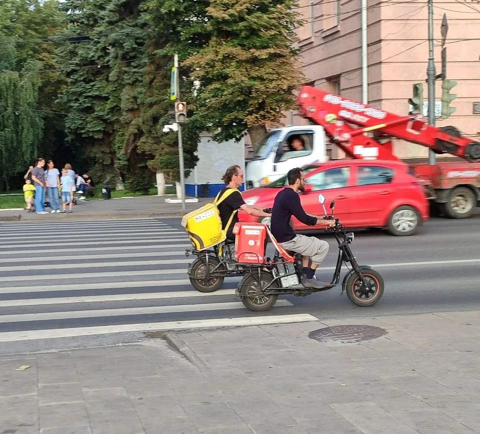 Лишь 40% работающих россиян трудятся по специальности, полученной в ВУЗе или колледже (исследование)