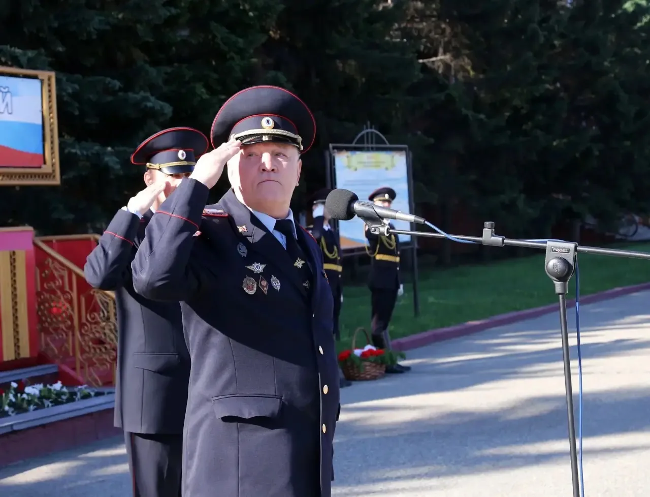 🇷🇺В институте состоялось торжественное построение, посвященное Дню образования российской полиции 