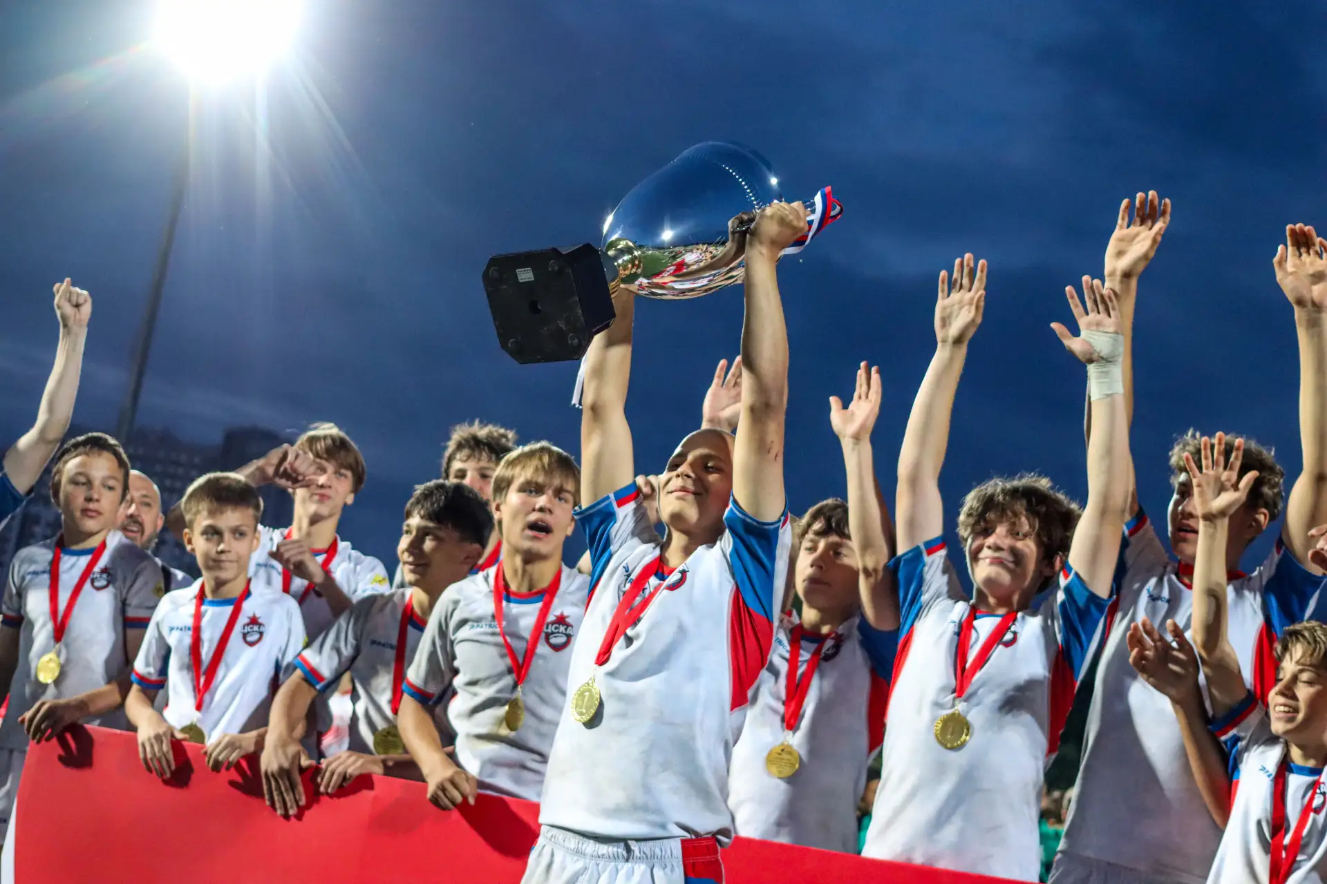 🏉 ЦСКА — победитель Всероссийских соревнований по регби до 15 лет!

Матчи прошли в Казани на стадио