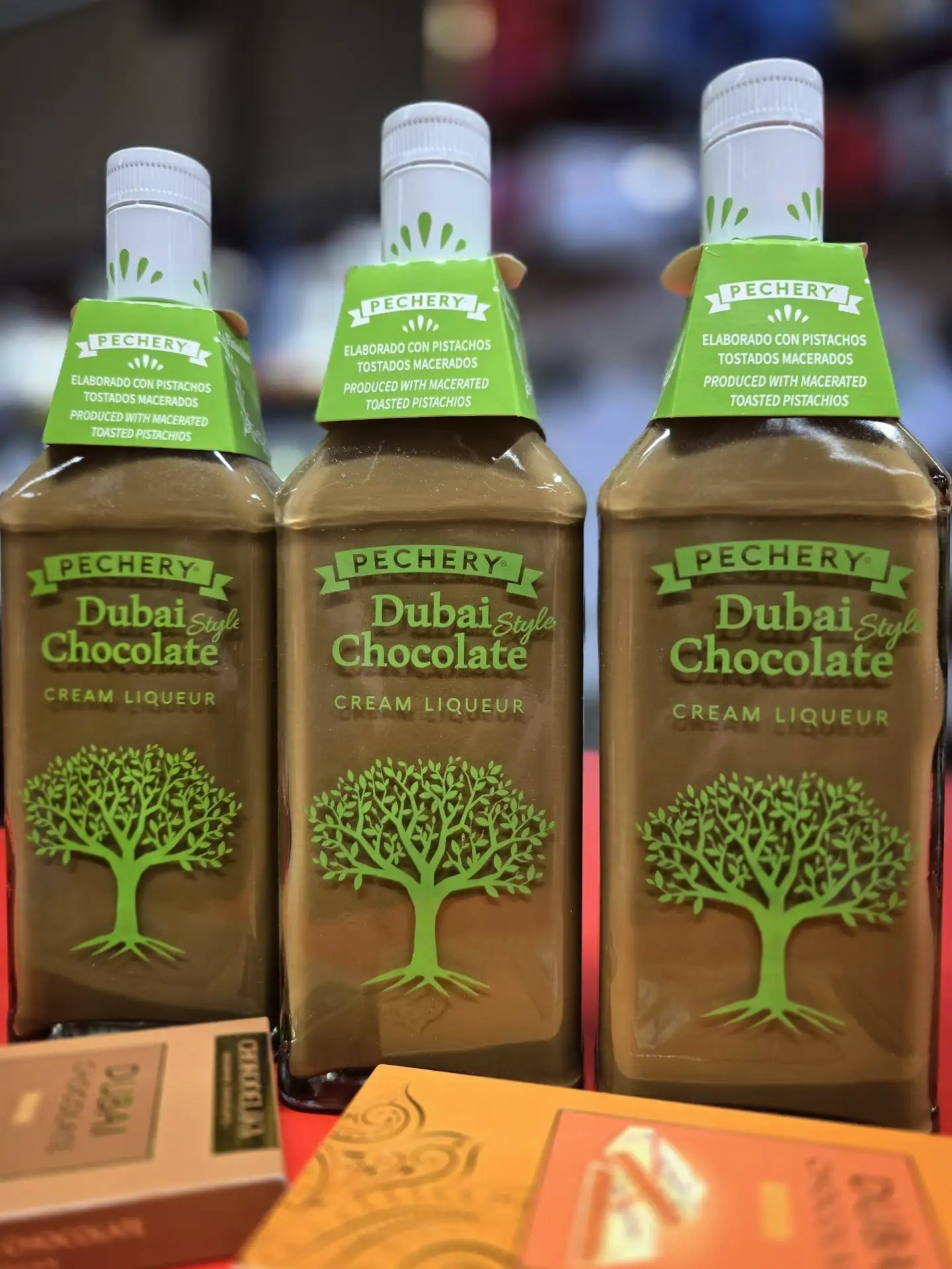#ятутновенький #эксклюзивно
Друзья! 
Знакомимся, 
Pechery" Dubai Chocolate — сливочный ликер, вдохно