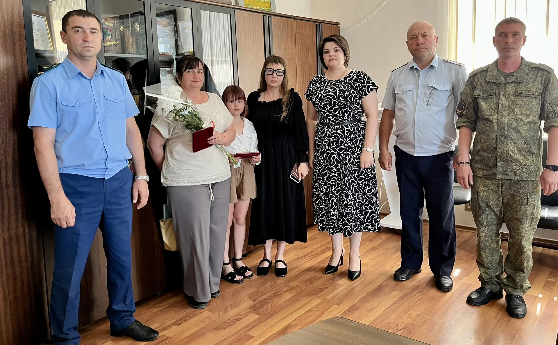 Сегодня в нашем округе состоялась трогательная церемония, наполненная одновременно гордостью и скорб