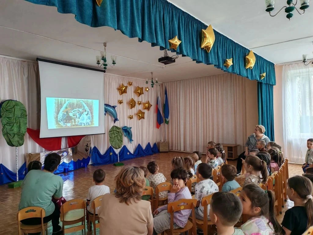 Сегодня в нашем детском саду прошел яркий тематический день, посвященный башкирскому эпосу «Урал-бат