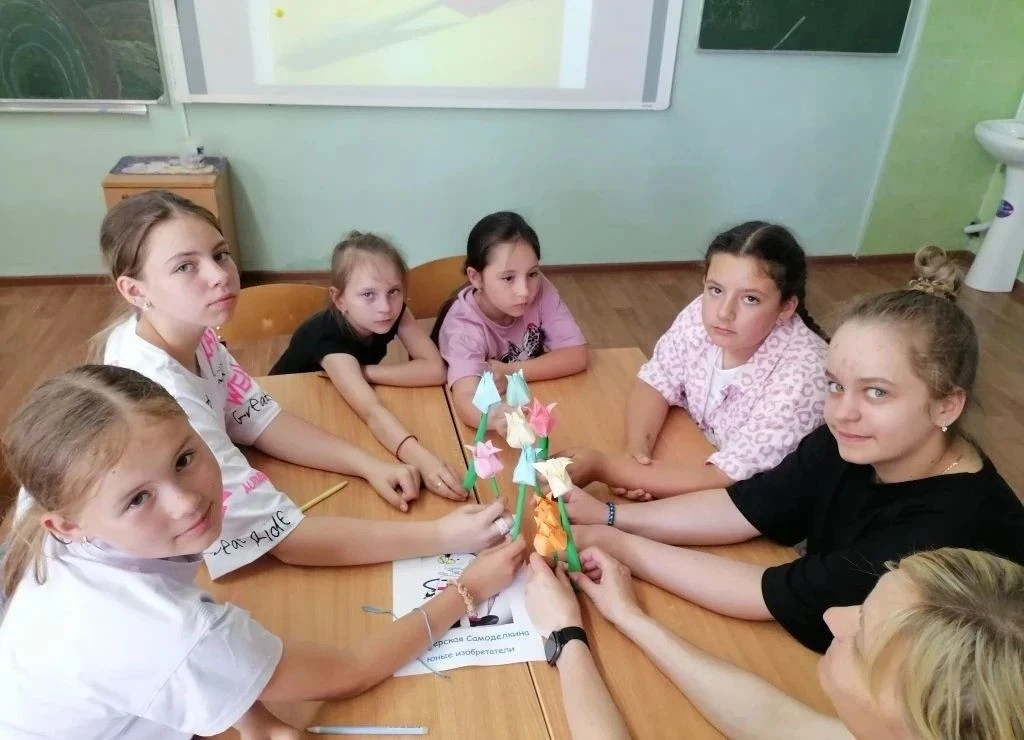 Пятнадцатое июня 2026 г. в детском оздоровительном лагере было посвящено Дню семьи.     
           
