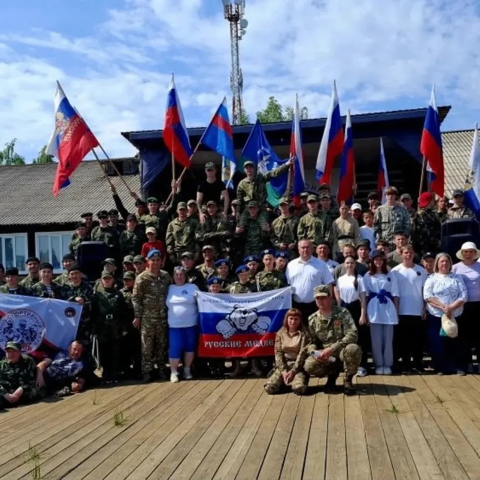 👍06.06.2026 в п. Хребтовый состоялась межрайонная военно-спортивная игра"Патриот".
☝️Наши ребята со