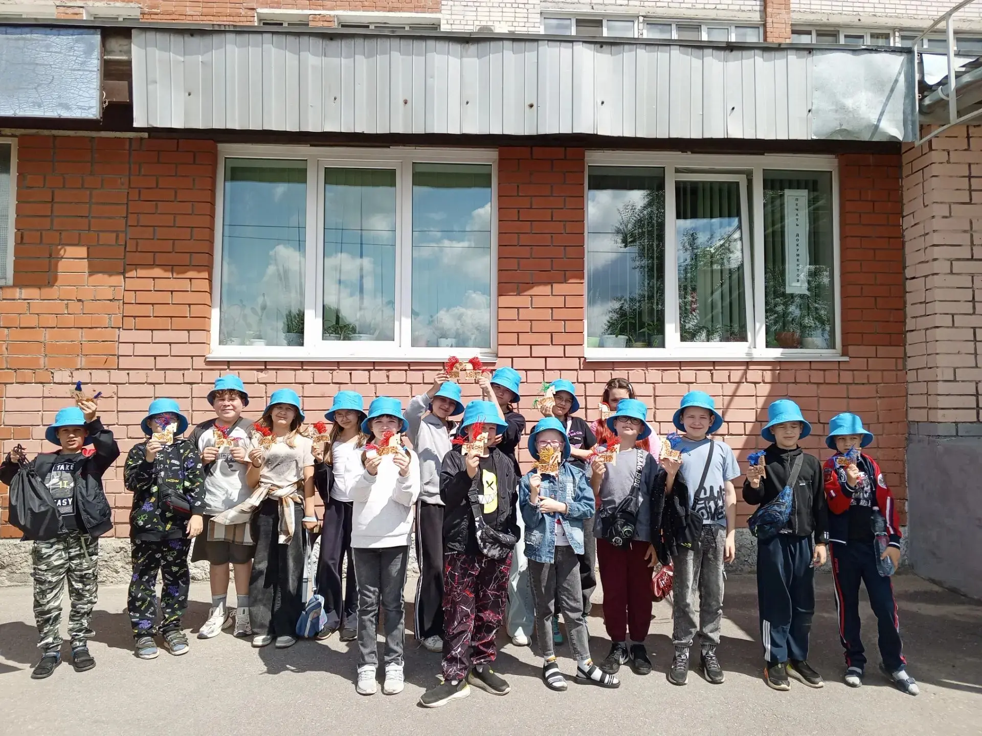 Наши каникулы продолжаются! 🌞
Предыдущие дни выдалась невероятно насыщенными:

🤩Младшие отряды зар